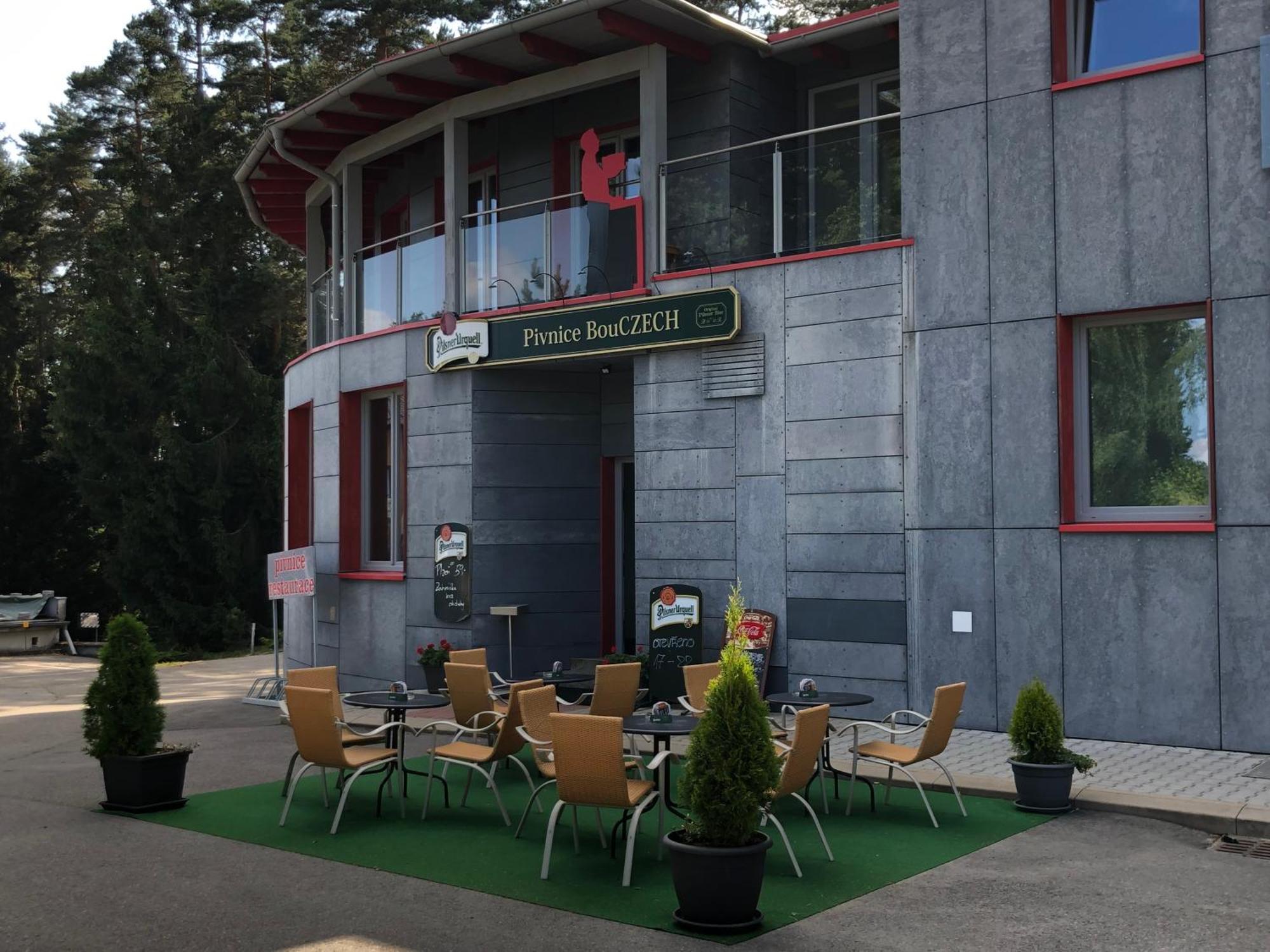 Hotel Bouczech Lipno nad Vltavou Esterno foto